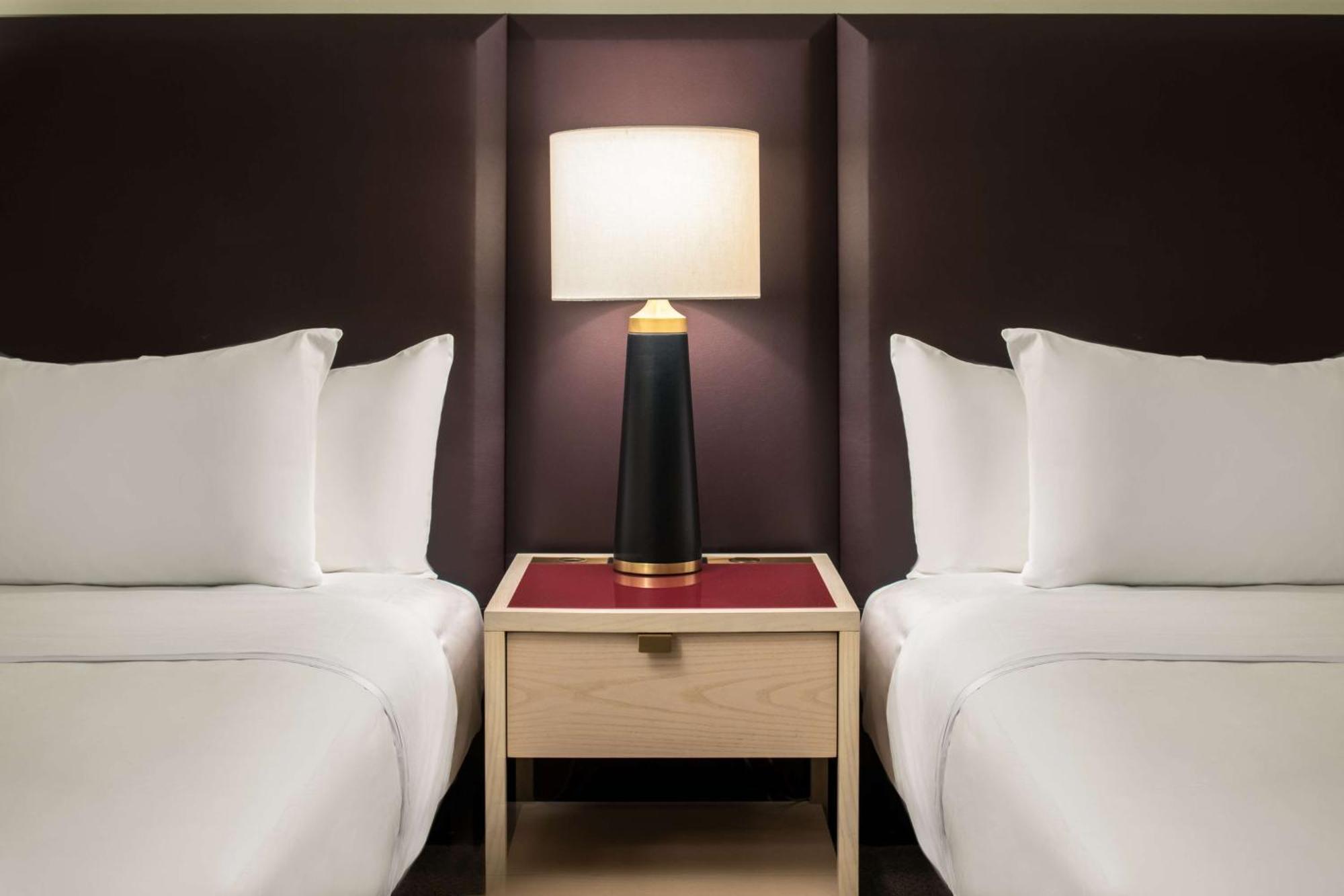Hotel Savoy Kansas City, Tapestry Collection By Hilton Ngoại thất bức ảnh